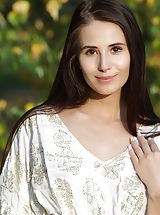Vanessa A | Fade From Summer